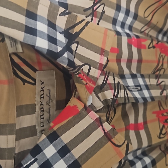 Burberry Long sleeve limited - Picture 2 of 4